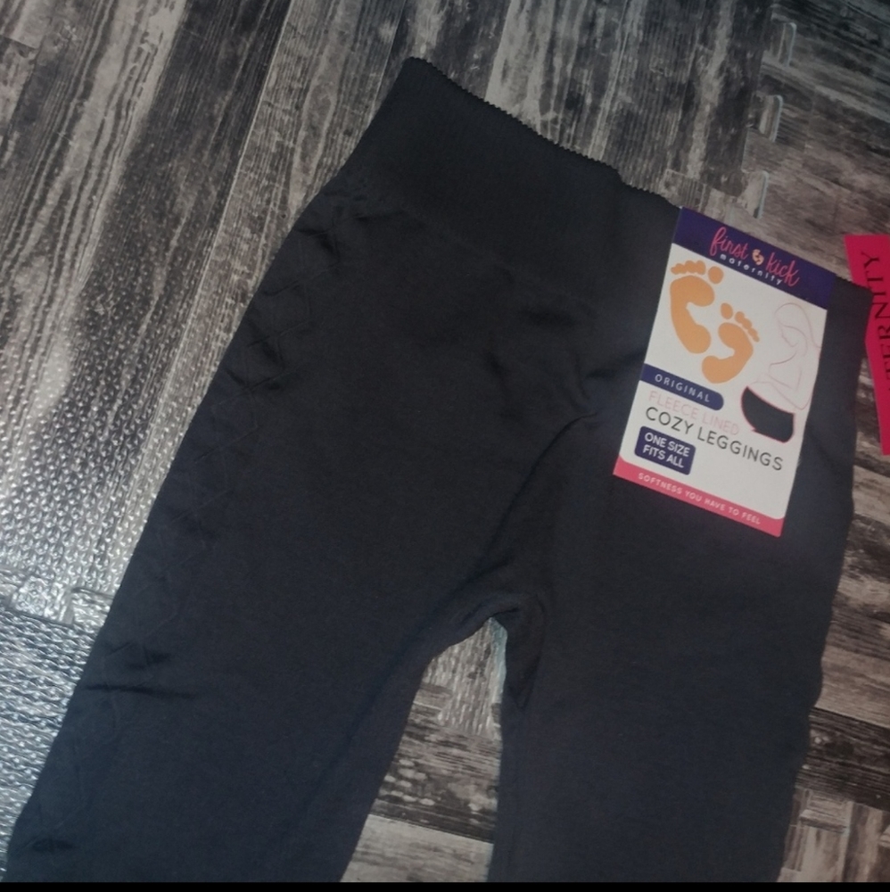 NEW maternity leggings fleece lined OS